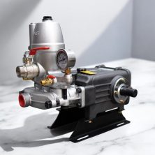 Đầu Xịt Áp Lực 10HP Shinko SK6120FA (Piston Sứ 38mm)